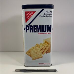 Premium Saltine Crackers Tin - White and Blue